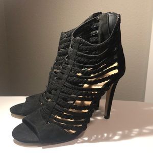 Black Aldo Heels